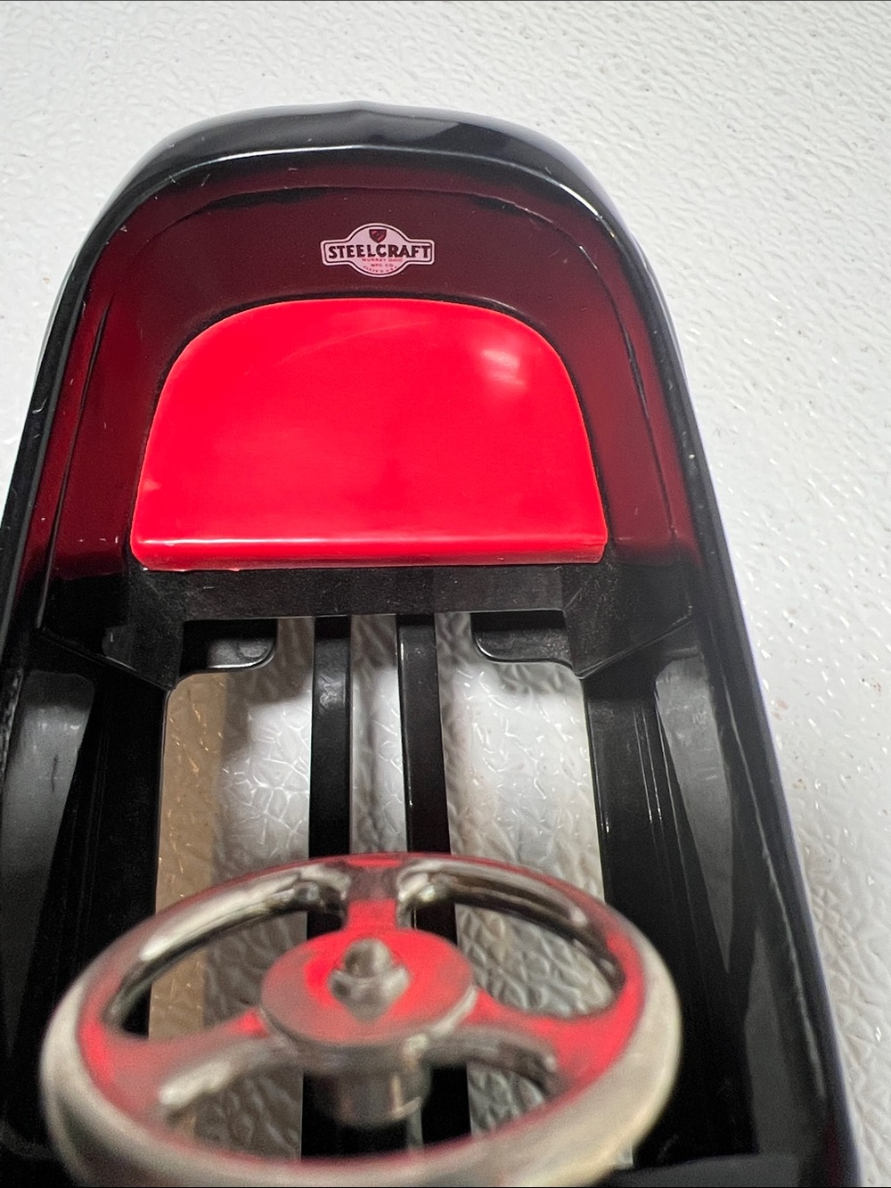 Hallmark Kiddie Car Classics 1937 Steelcraft Auburn Pedal Car NEW Original Box - Picture 8 of 12